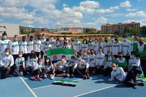 LA SELECCION EXTREMEÑA SUB16 MUESTRA EL CAMINO EN CUENCA